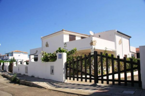 2 bedrooms house at Calasetta 400 m away from the beach with furnished terrace